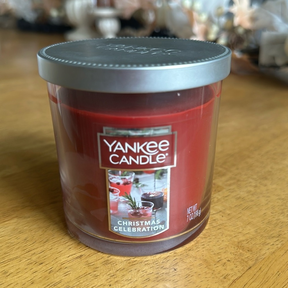 Yankee Candle  small tumbler Christmas Celebration candle New
